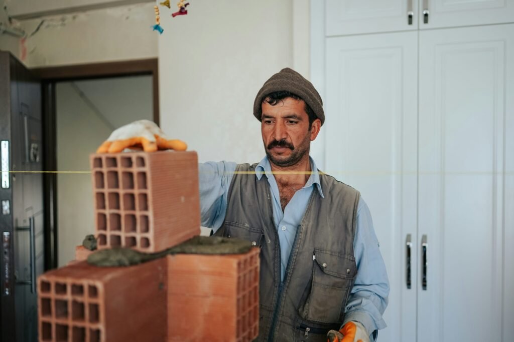 Arbeitskräfte aus Montenegro z.B. Bauarbeiter